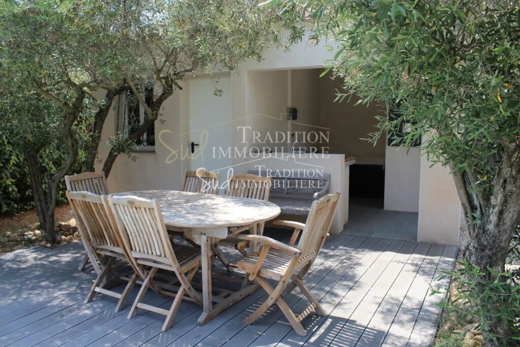 vente maison 5 Pièce(s) – 5 pièces – 3 chambres – 137.00 m²