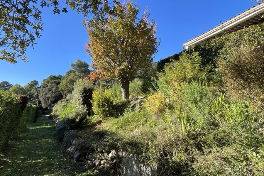Maison à vendre à Seillans — Vue montagne — photo 19