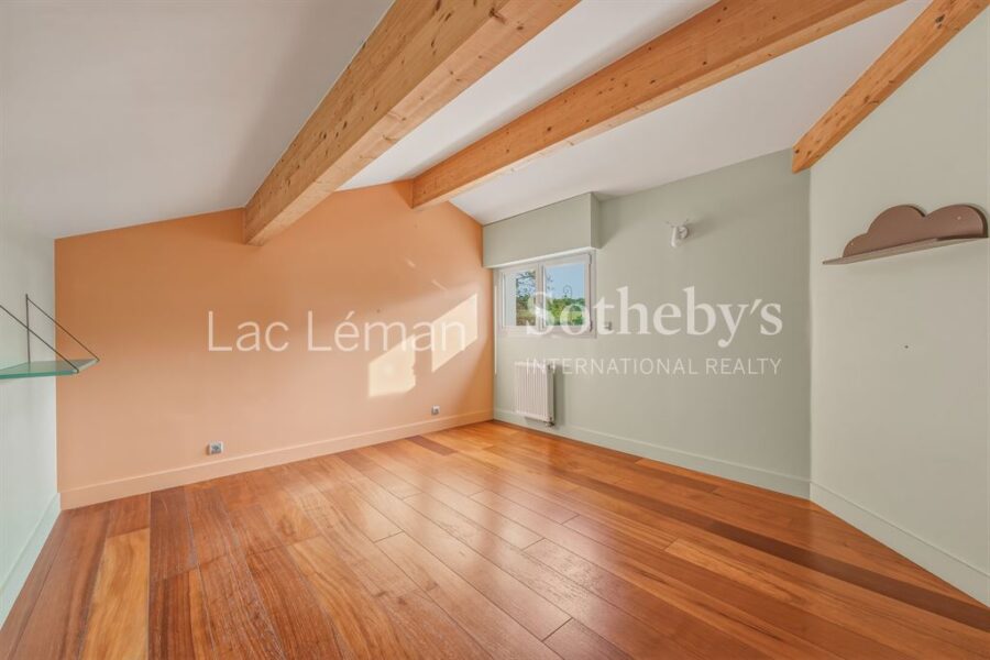 Maison à vendre à Nernier — Vue fleuve — photo 9