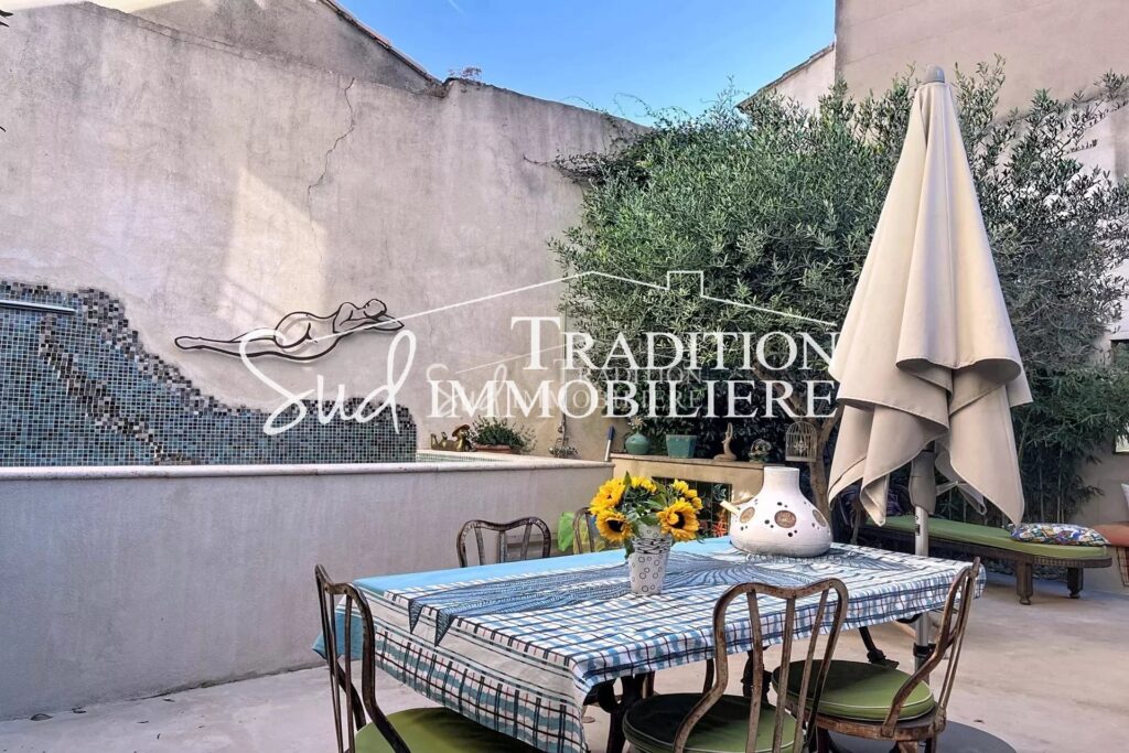 vente maison de ville – NR pièces – NR chambres – 150.00 m²