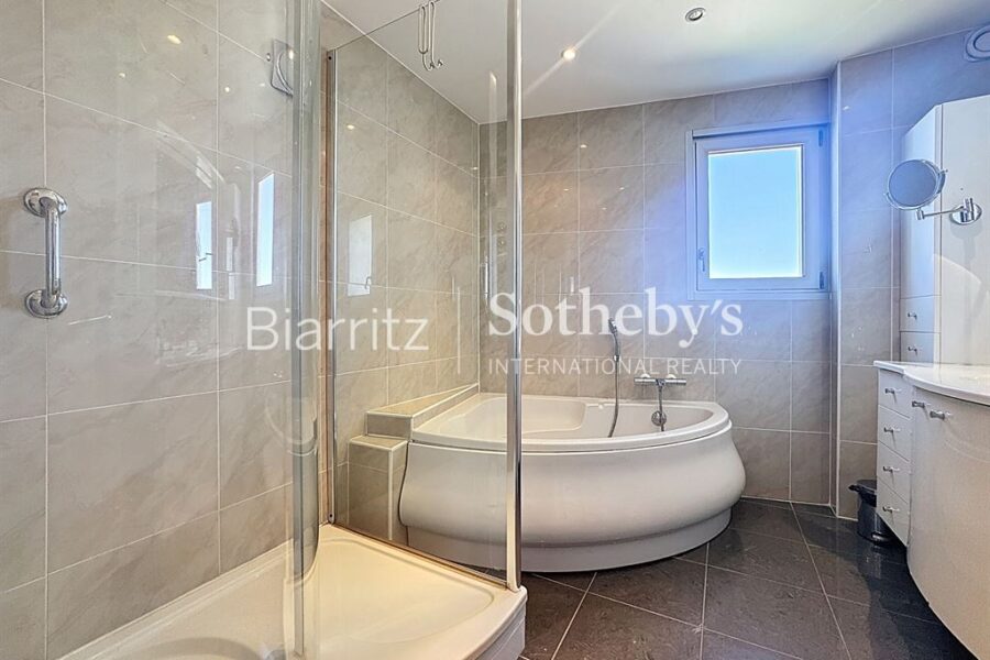 Appartement à vendre à Biarritz