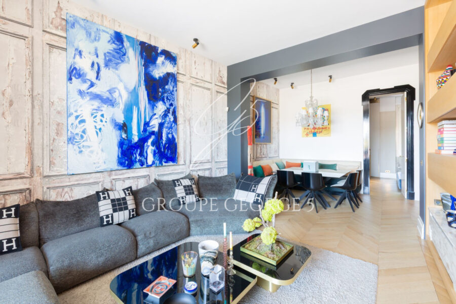 Appartement à vendre à Paris — Vue sur la ville — photo 4