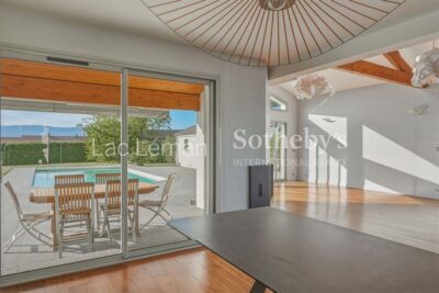 Propriété contemporaine à proximité du Lac Leman – 8 pièces – 5 chambres – 240 m²