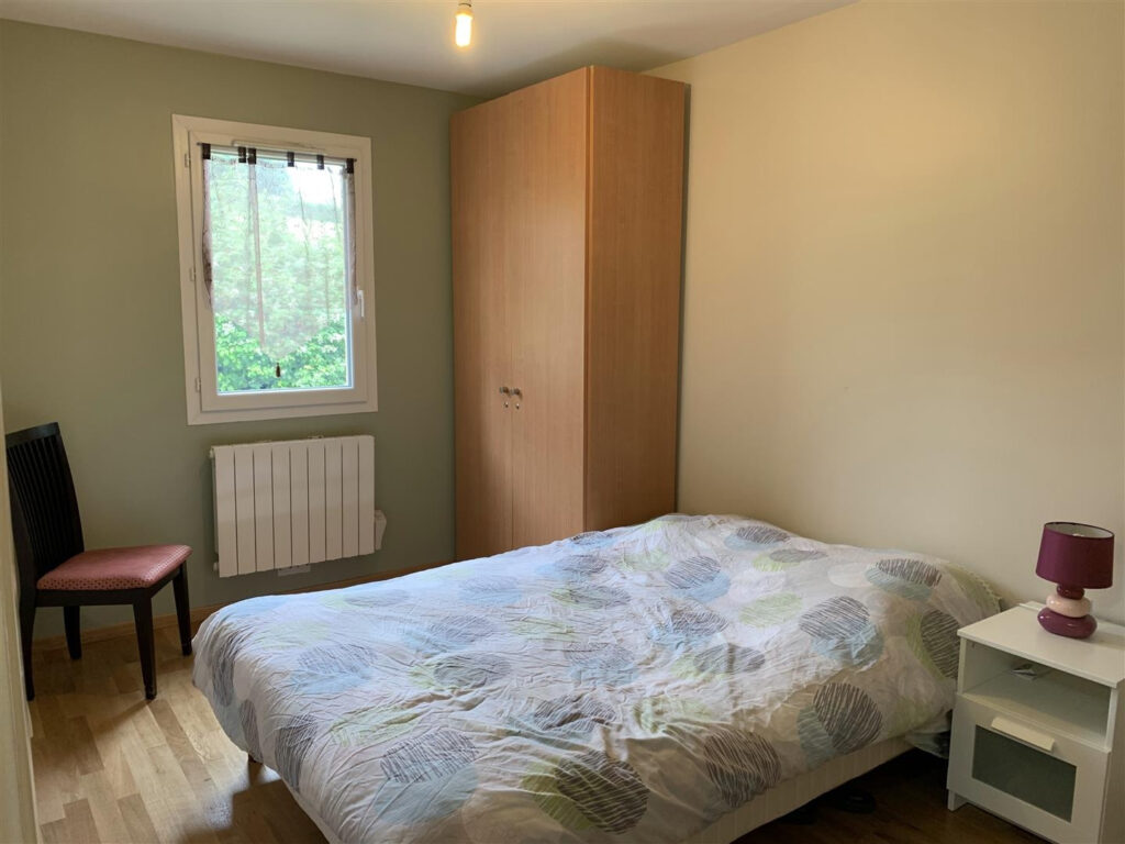 Dans la région des haras, à seulement 11kms du Haras du Pin, – 7 pièces – 5 chambres – 110 m²