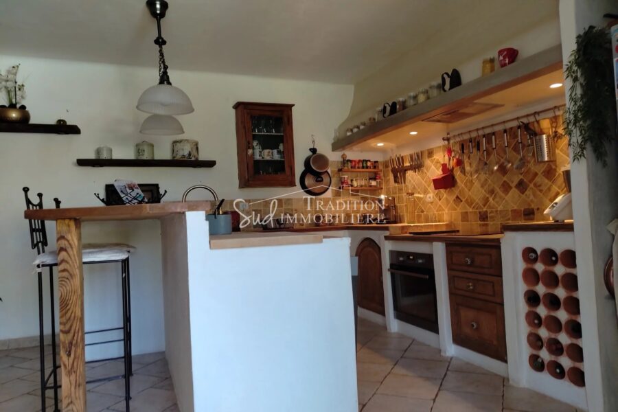 Maison à vendre à Mouriès