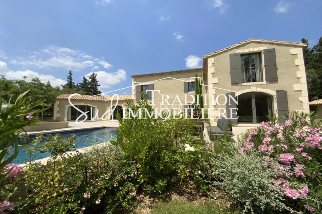 vente maison 7 Pièce(s) – 7 pièces – NR chambres – 222.00 m²