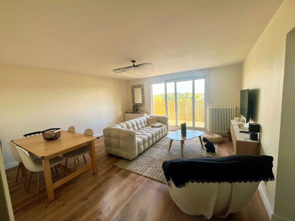 Biarritz – Charmant T3, lumineux, cosy et charme assuré – 3 pièces – 2 chambres – 53.28 m²
