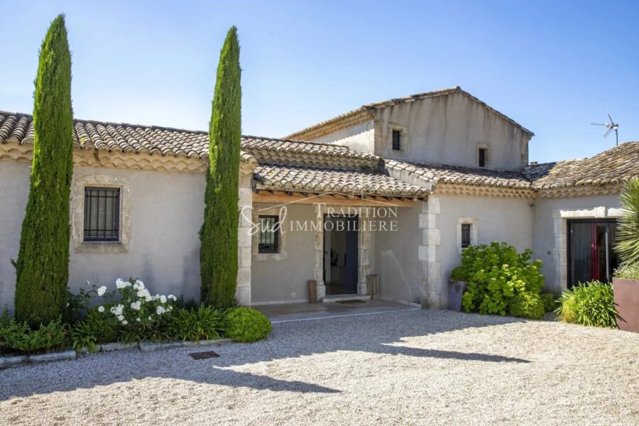 Maison à vendre à Paradou