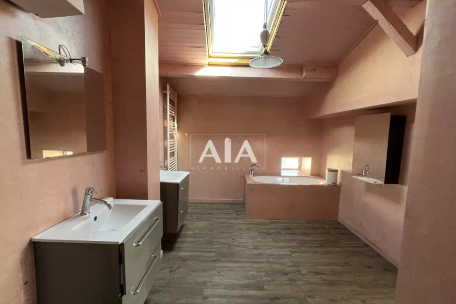 Maison à vendre à Luxé