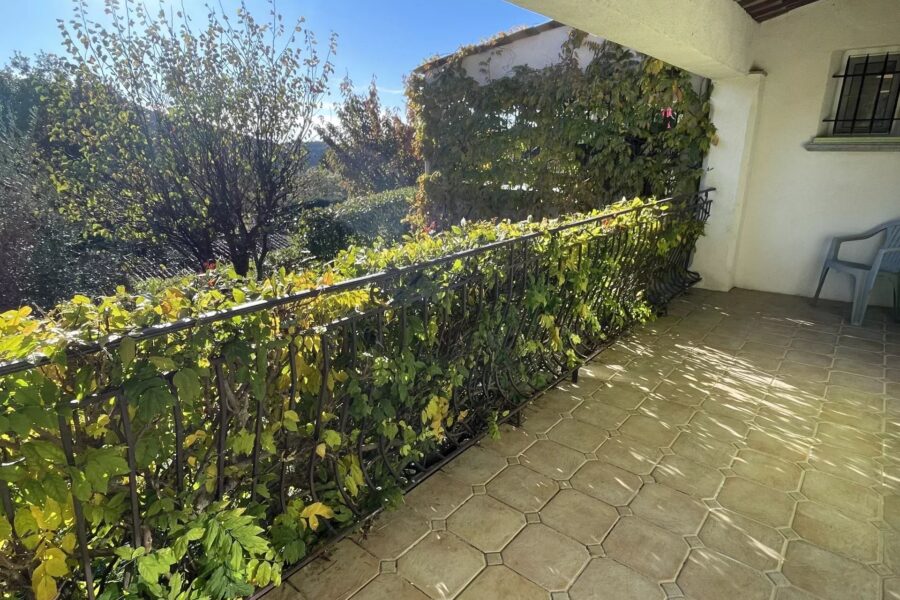 Maison à vendre à Seillans — Vue montagne — photo 46