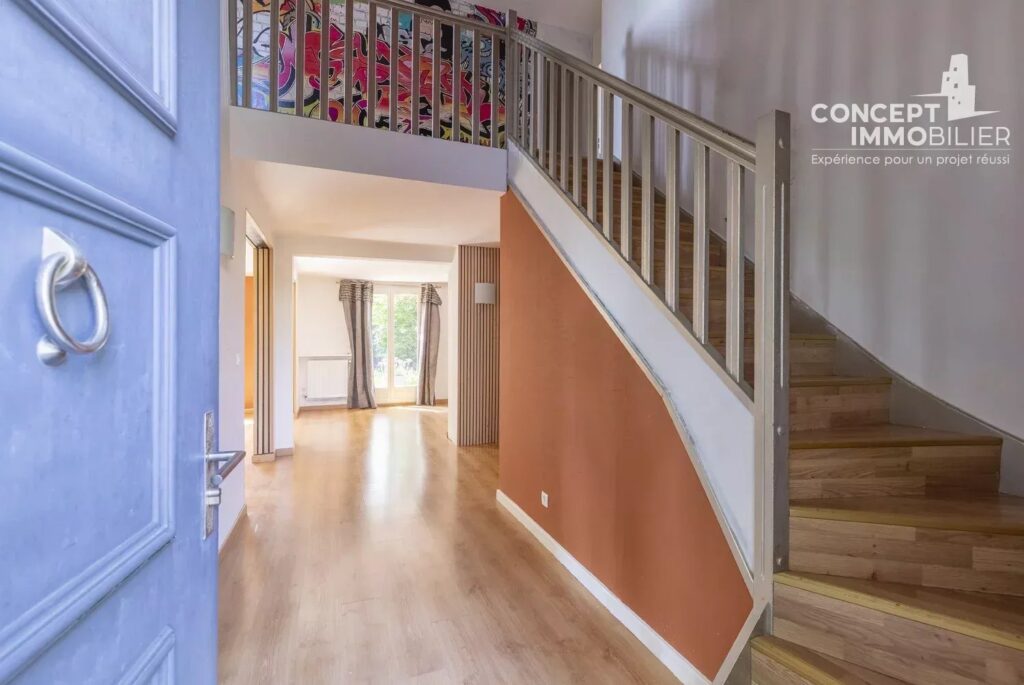 Maison individuelle Augny 5 chambres – 7 pièces – NR chambres – 228.8 m²