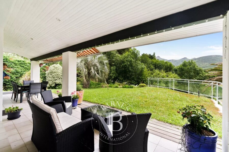 Maison à vendre à Urrugne