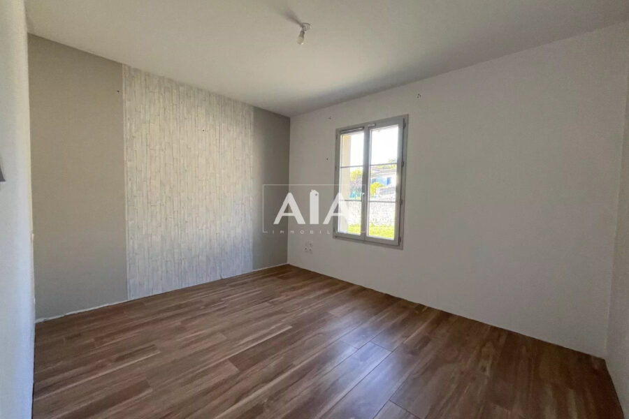 Maison à vendre à Montignac Charente