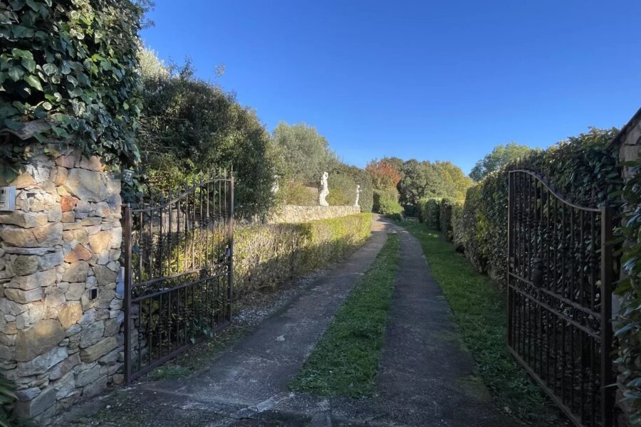 Maison à vendre à Seillans — Vue montagne — photo 21