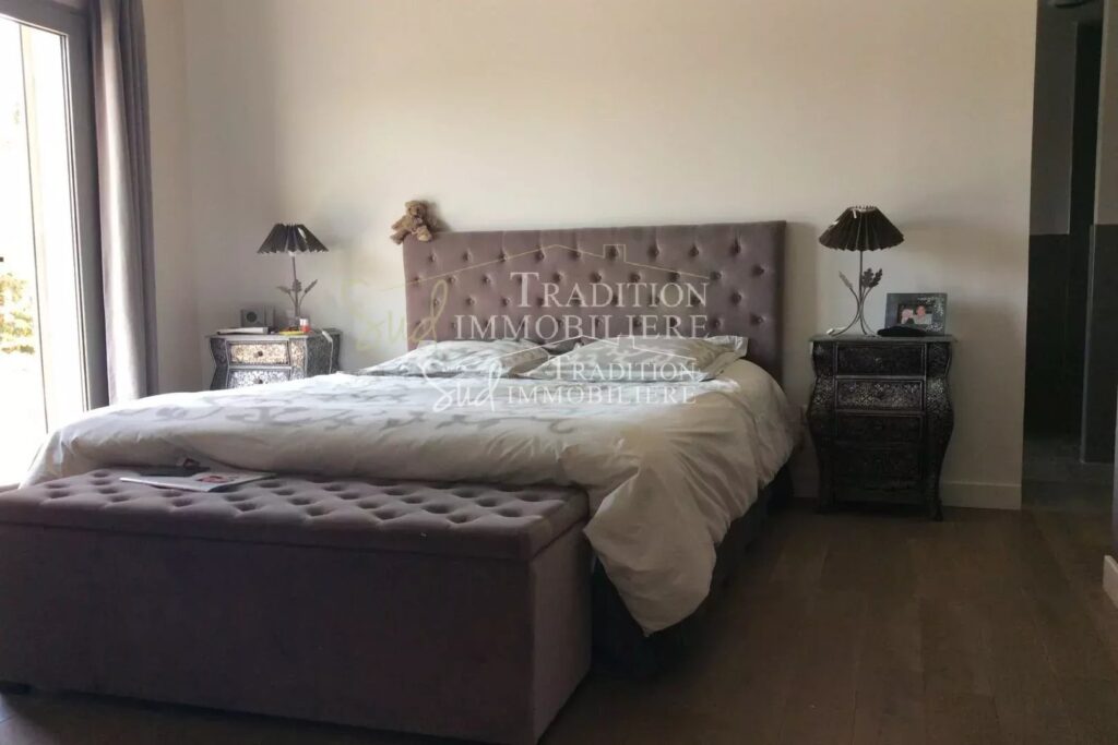 vente maison 5 Pièce(s) – 5 pièces – 3 chambres – 137.00 m²