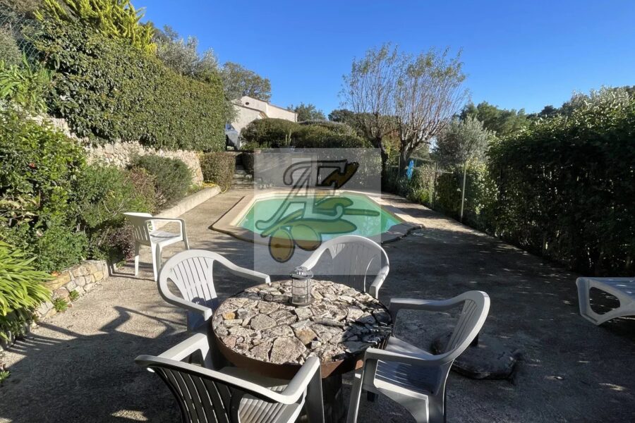 Maison à vendre à Seillans