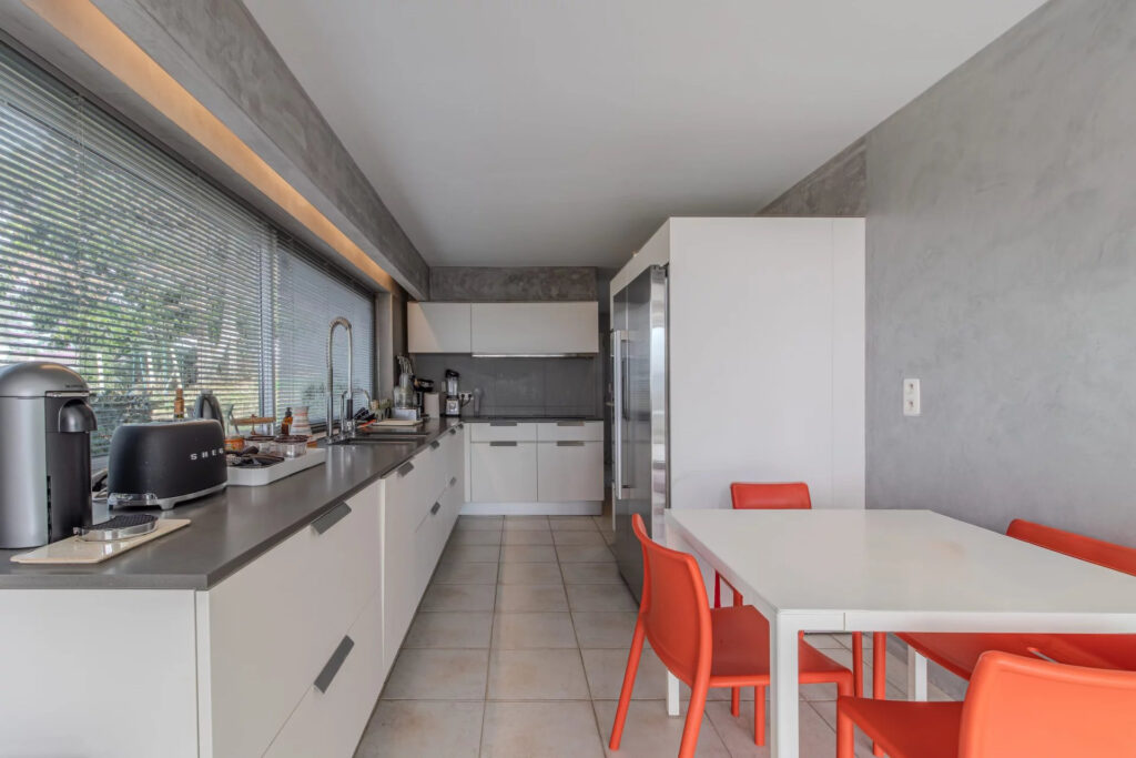 Propriété déxception ? Élégance, lumière et panorama sur les – 5 pièces – NR chambres – 155 m²