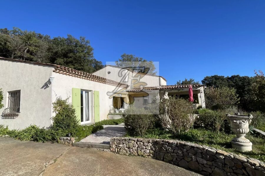 Maison à vendre à Seillans