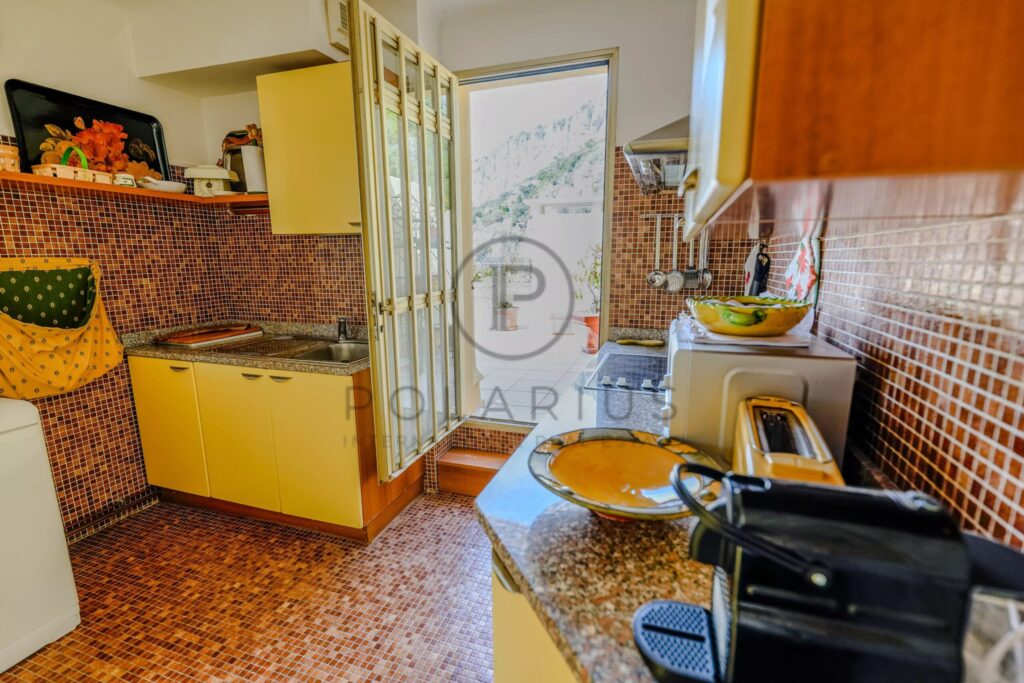 Penthouse hors marché | Cap d’Ail | Vues exceptionnelles sur la mer – 4 pièces – 2 chambres – 95 m²