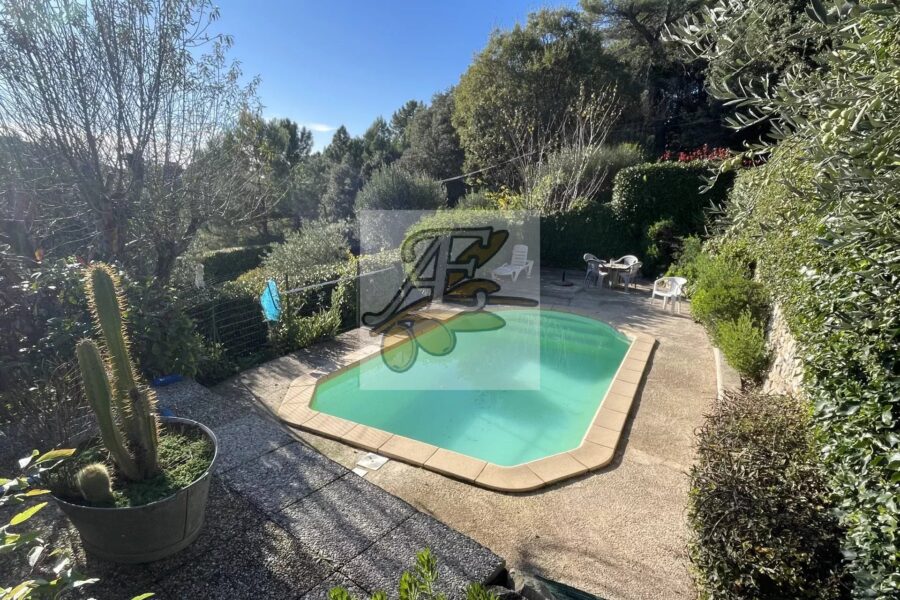 Maison à vendre à Seillans