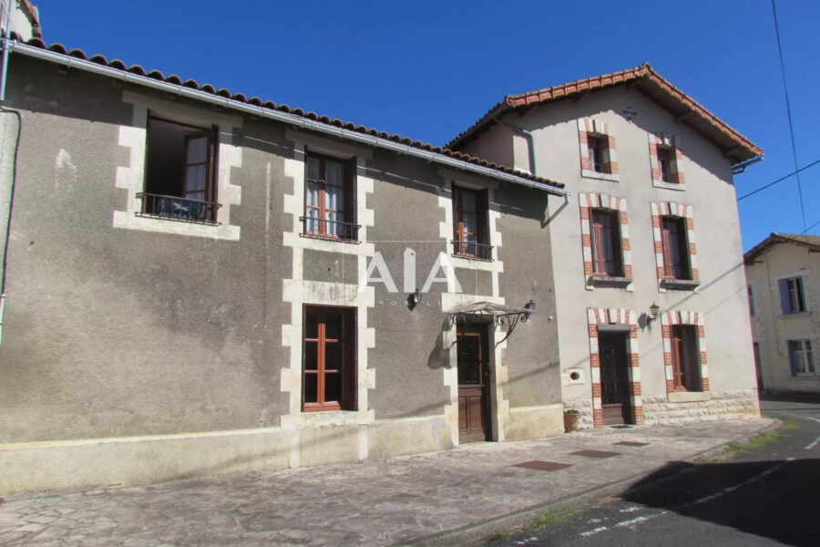 Maison à vendre à Lizant