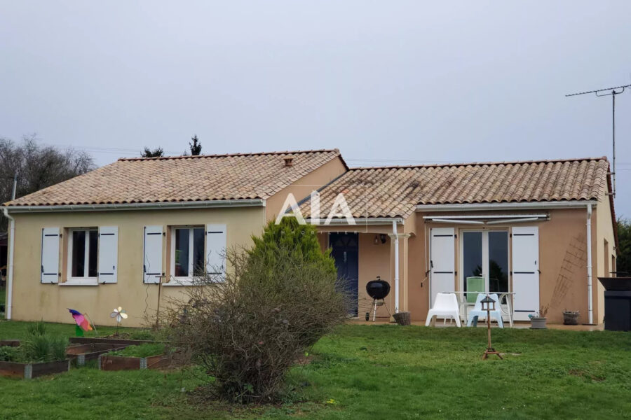 Maison à vendre à Taizé-aizie