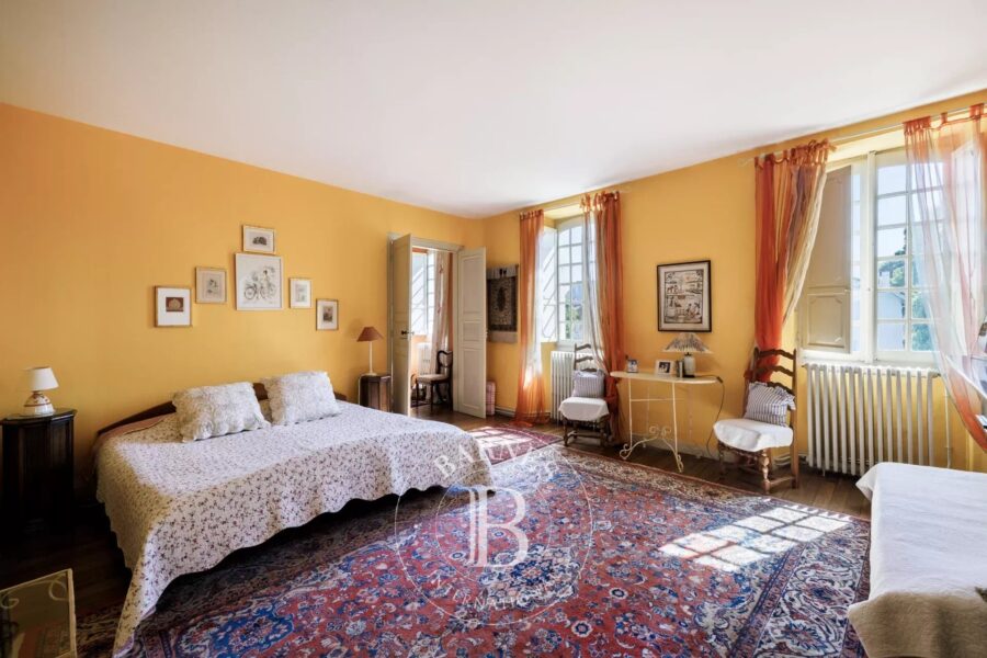 Maison à vendre à Sauveterre-de-béarn