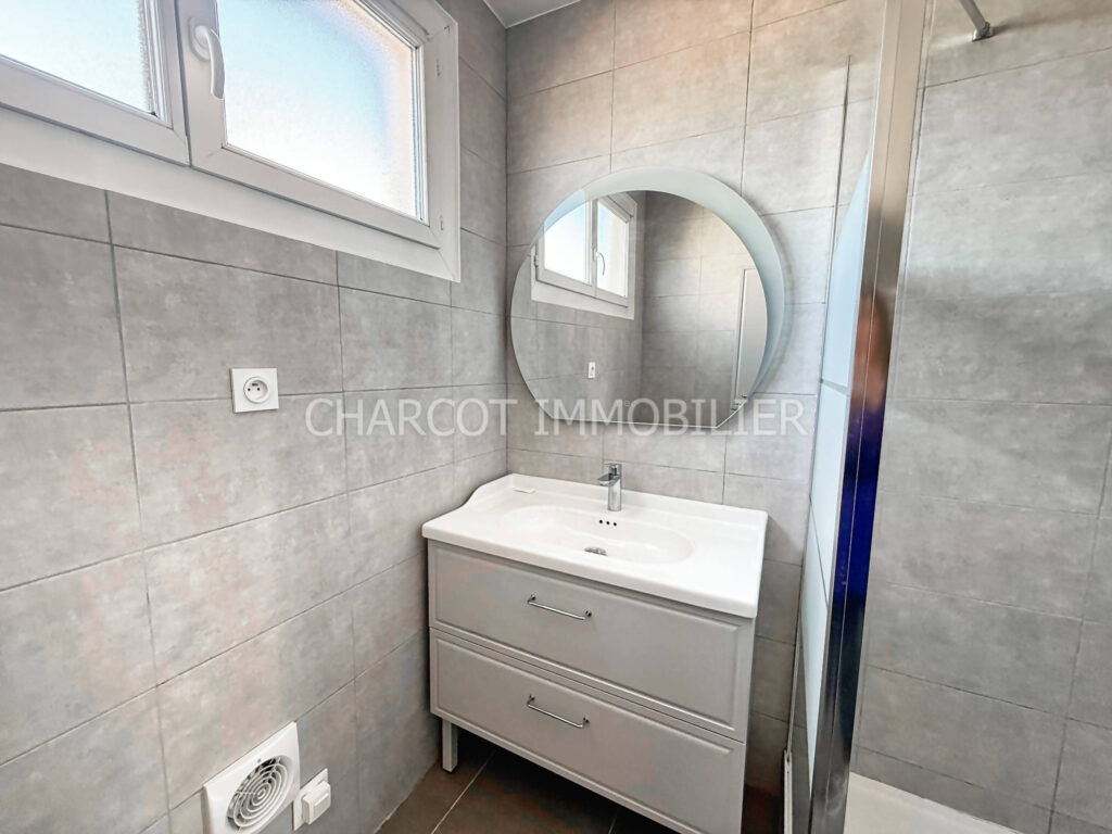 EXCLUSIVITÉ – Proche du POINT DU JOUR, appartement T4, avec  – 4 pièces – 3 chambres – 63 m²