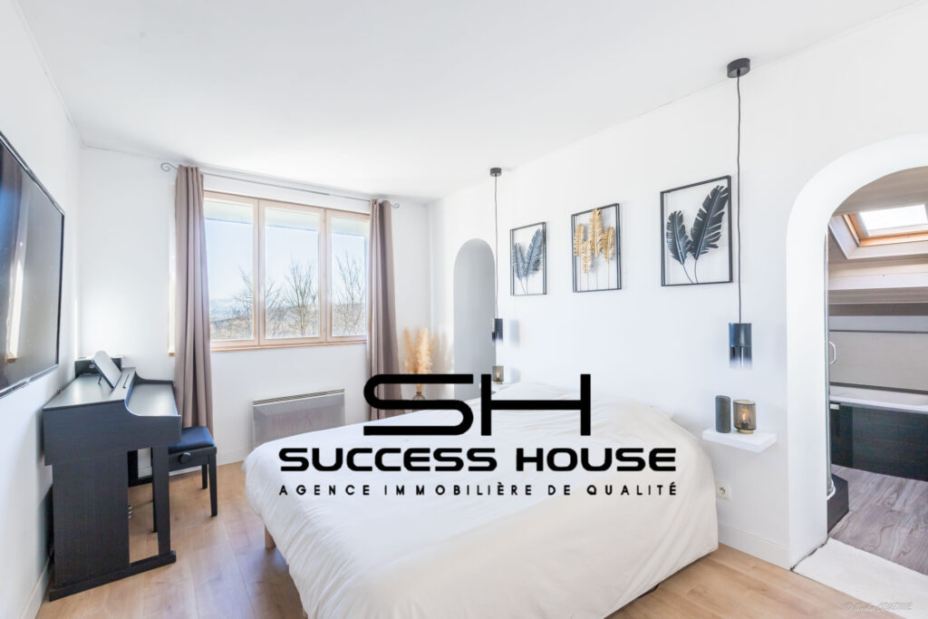 A VENDRE- Charmante maison de village entièrement rénovée av – 4 pièces – 3 chambres – 121 m²