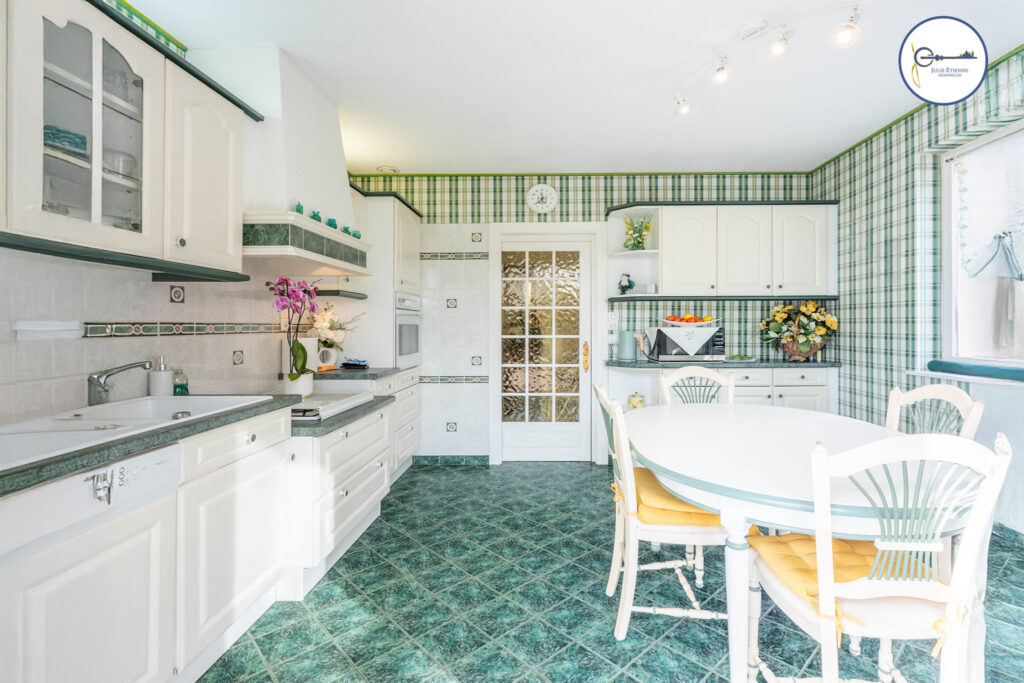 Maison Dogneville 5 pièces 94m2 – 5 pièces – 3 chambres – 94 m²