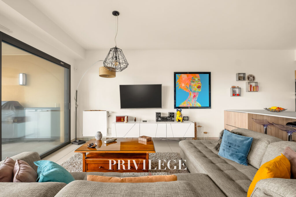 Superbe appartement avec vue panoramique au sein d&rsquo;une résid – 4 pièces – 2 chambres – 95.2 m²