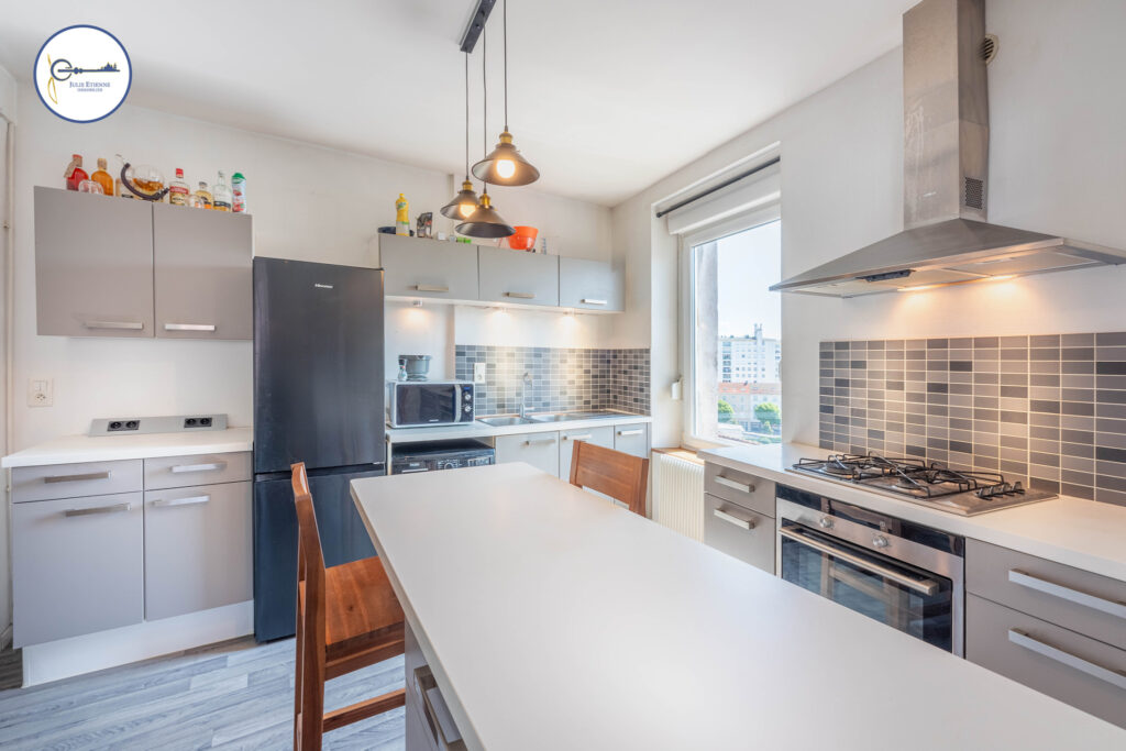 Appartement de 4 pièces à Epinal – 4 pièces – 3 chambres – 93.18 m²