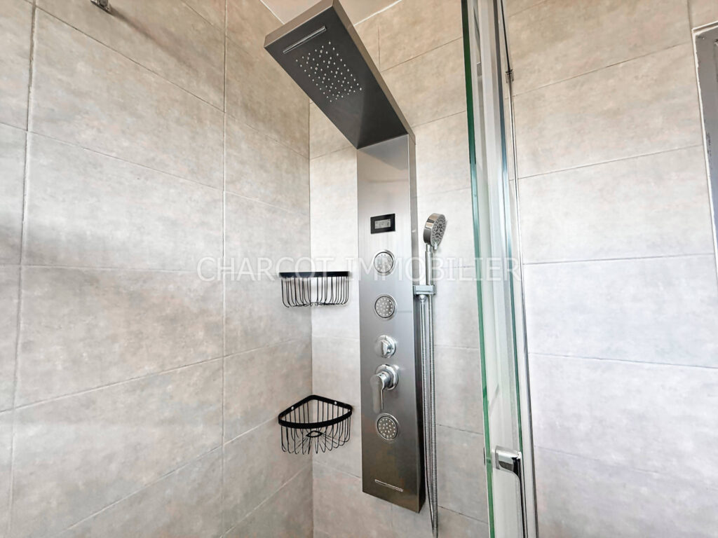 EXCLUSIVITÉ – Proche du POINT DU JOUR, appartement T4, avec  – 4 pièces – 3 chambres – 63 m²