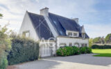 Grande maison familiale pieds dans l&rsquo;eau, entre saline et oc – 10 pièces – 7 chambres – 271.31 m²