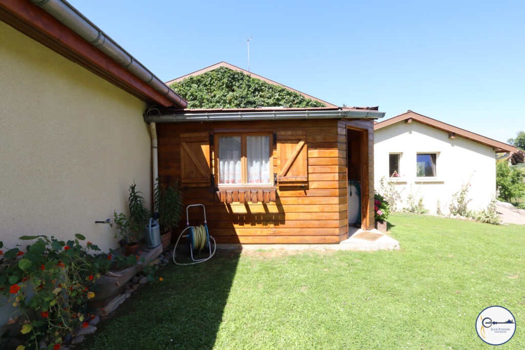 Maison Dompaire 8 pièces 187 m2 – 8 pièces – 4 chambres – 187 m²