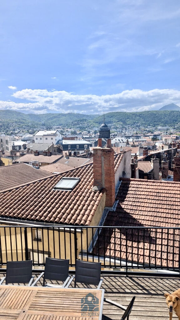 Appartement en duplex 6 pièces avec terrasse vue panoramique – 7 pièces – 5 chambres – 225.92 m²