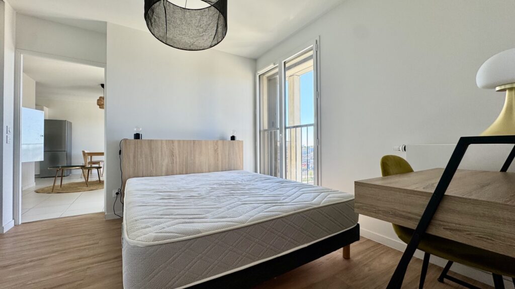 APPARTEMENT T2 MEUBLÉ AVEC GRAND BALCON ! – 2 pièces – 1 chambre – 42.13 m²