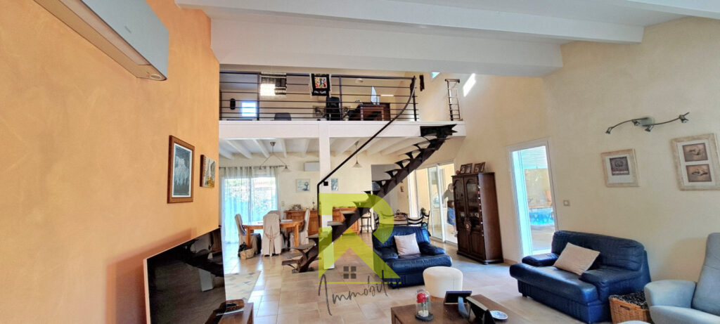 Villa de prestige avec piscine Le Grau d&rsquo;Agde (34300) – 7 pièces – 4 chambres – 220 m²