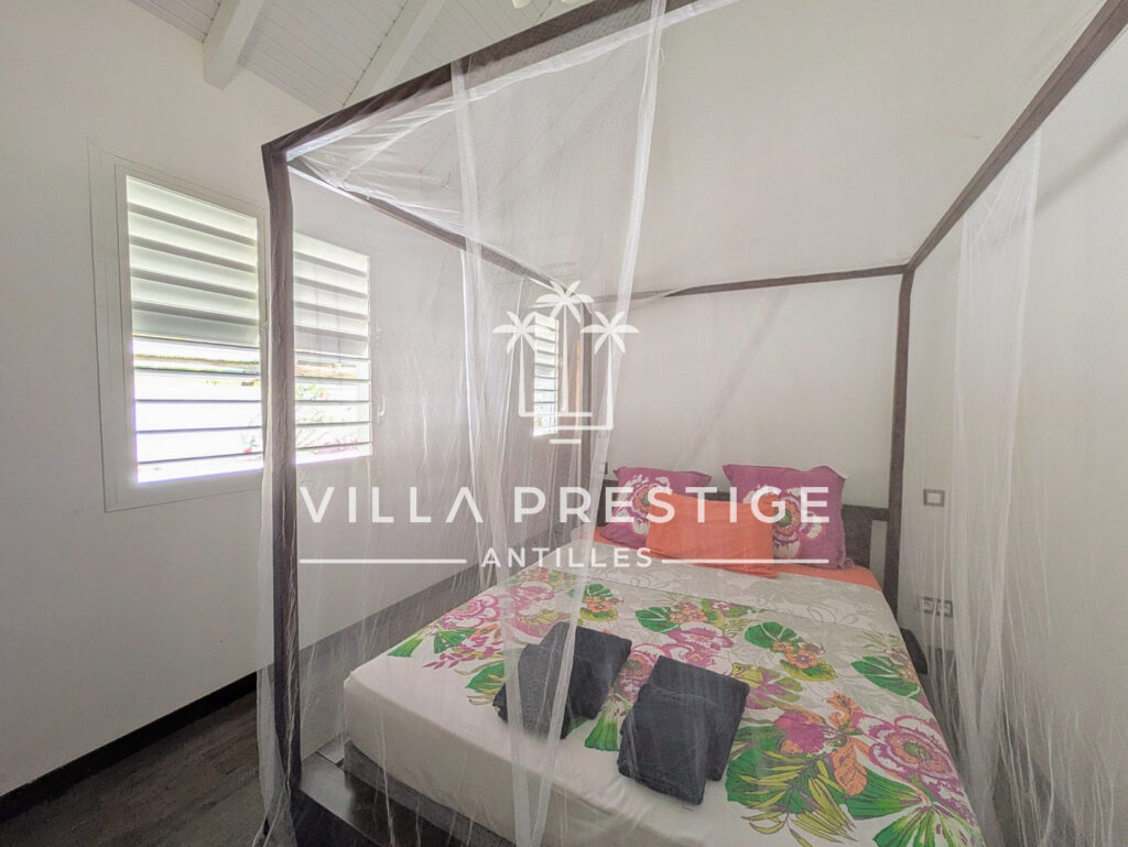SUPERBE VILLA RECENTE 4 CHAMBRES, PISCINE ET TERRAIN CONSTRU – 5 pièces – 4 chambres – 157 m²