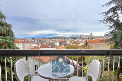 Appartement T4 avec balcon, parking couvert et annexes – 4 pièces – 3 chambres – 68.52 m²