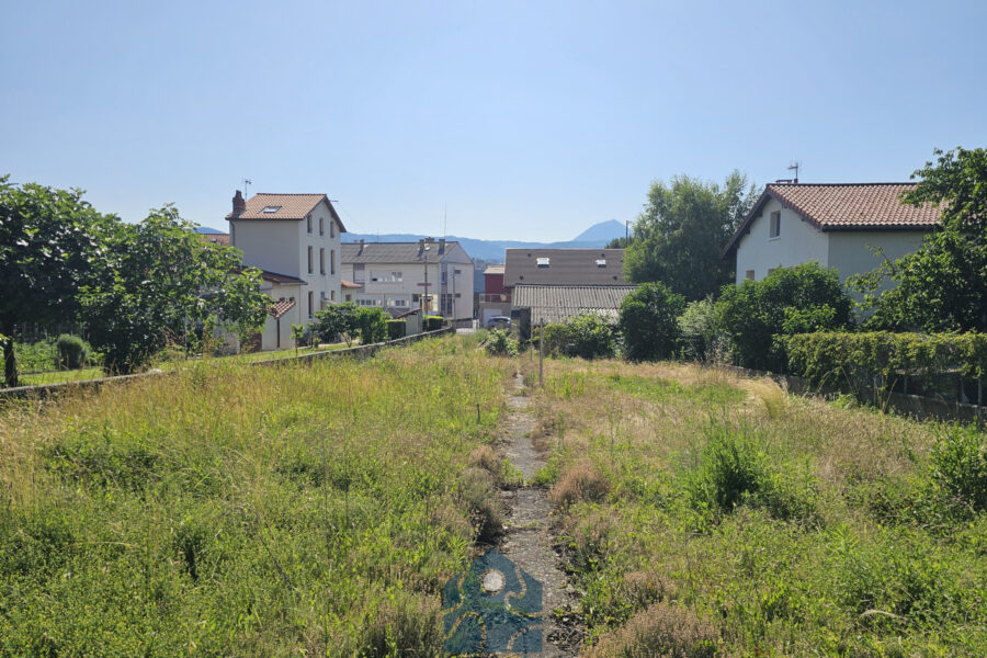 Terrain à vendre à Clermont-ferrand — Vue montagne — photo 4