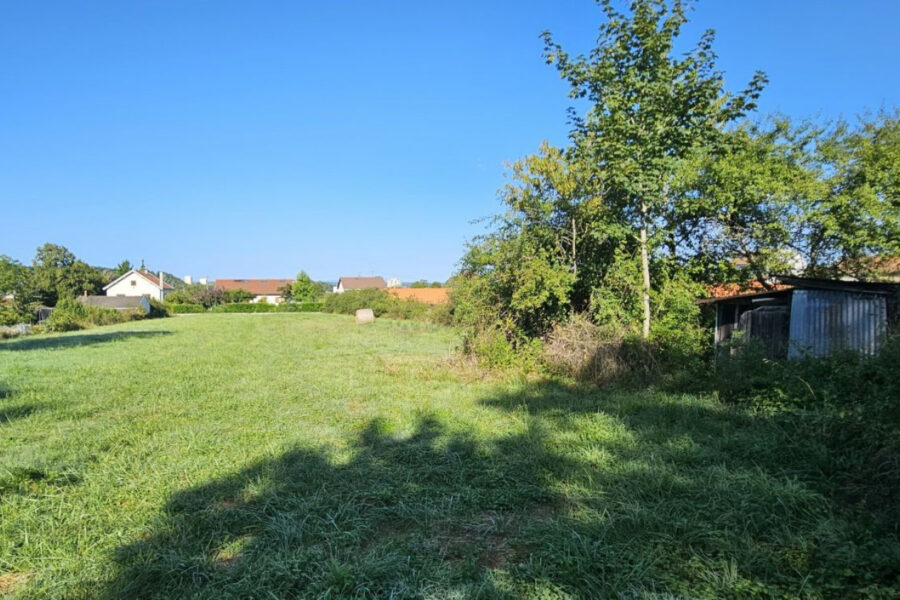 Terrain à vendre à Cusset