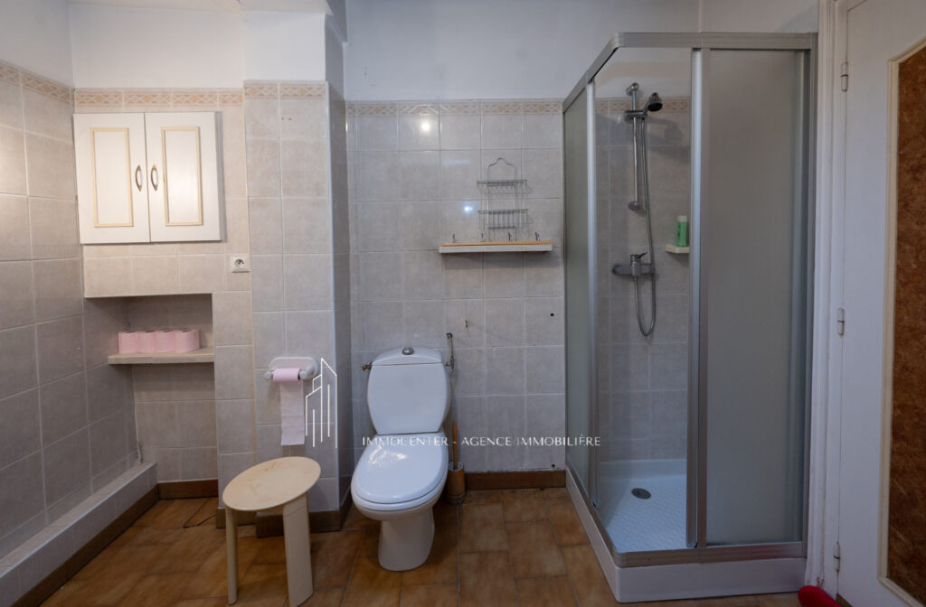 Drôme – ROMANS-SUR-ISERE Maison de caractère 6 pièces de 144 – 6 pièces – 2 chambres – 144 m²