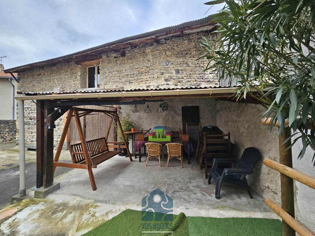 Maison 5 pièces 3 chambres avec véranda, terrasse et deux gr – 5 pièces – 3 chambres – 200 m²