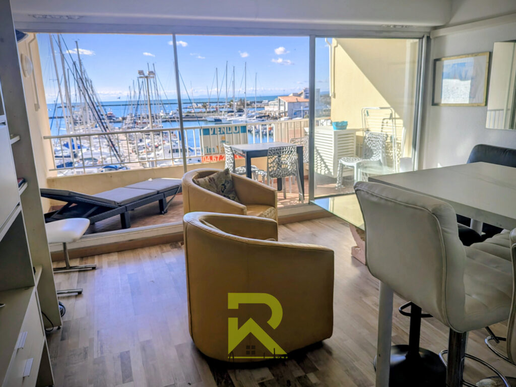 vue mer exceptionnelle, appartement rénové 50m2 T3, terrasse – 3 pièces – 2 chambres – 50 m²