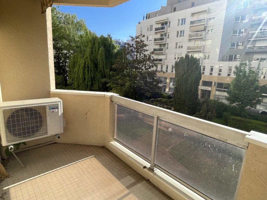 Lyon 6 – T2 avec balcon et climatisation – 2 pièces – 1 chambre – 43.46 m²
