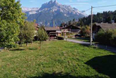 Entre Cordon et Combloux, terrain à bâtir plat – NR pièces – NR chambres – 930 m²