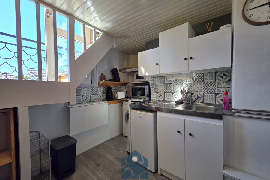 Appartement à vendre à Châtel-guyon — Vue sur la ville — photo 5