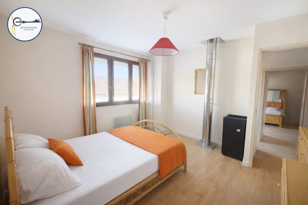 Maison Deyvillers 5 pièces 110m2 – 6 pièces – 3 chambres – 110 m²