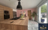 MAISON NEUVE IDEALEMENT SITUÉE CUA – 7 pièces – 5 chambres – 181 m²